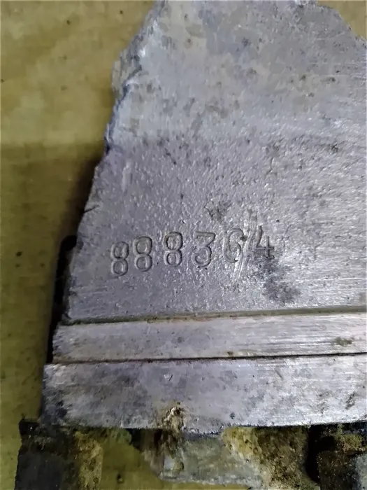 i (7)